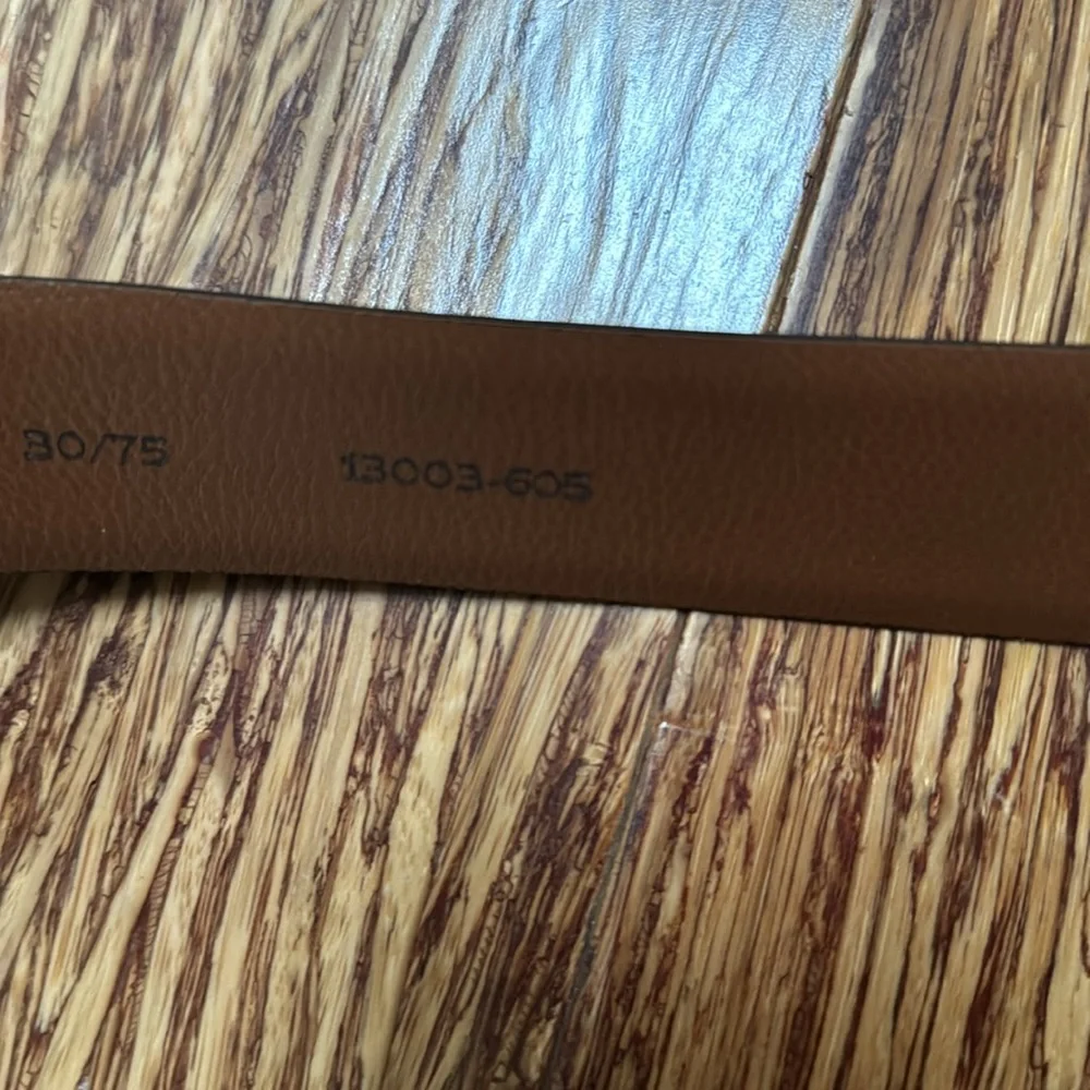 Joseph Abboud men’s brown genuine leather dress belt size 30/75